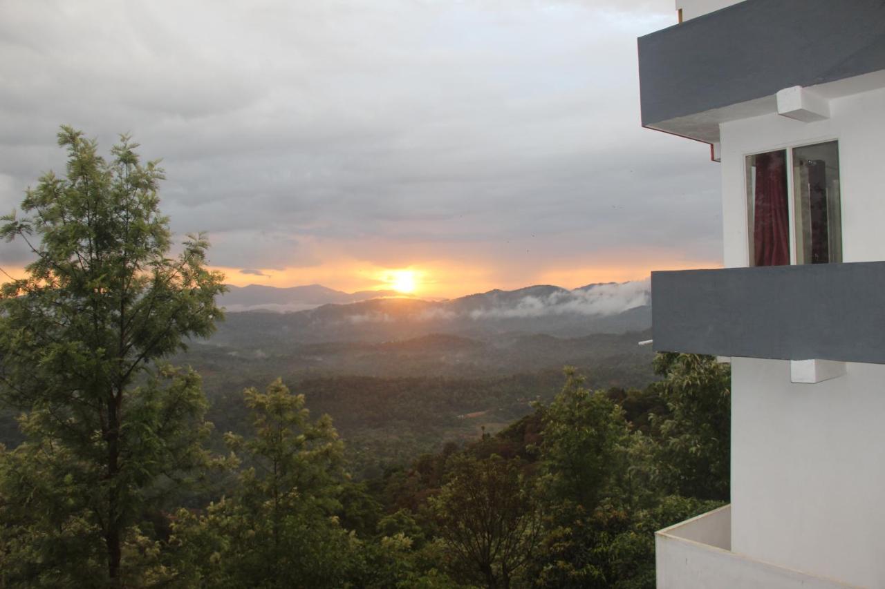 Kollanoor Guest House Madikeri Ngoại thất bức ảnh