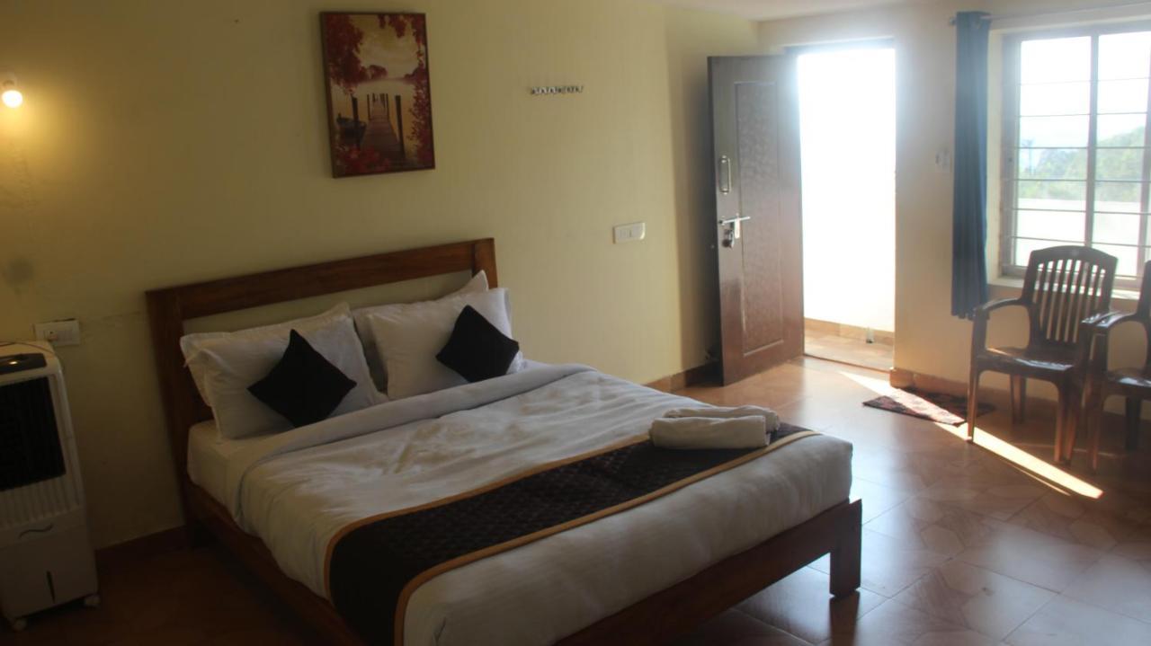 Kollanoor Guest House Madikeri Ngoại thất bức ảnh