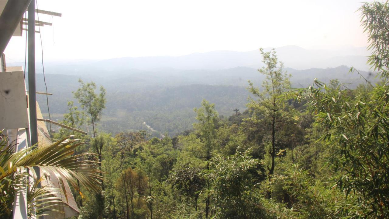 Kollanoor Guest House Madikeri Ngoại thất bức ảnh
